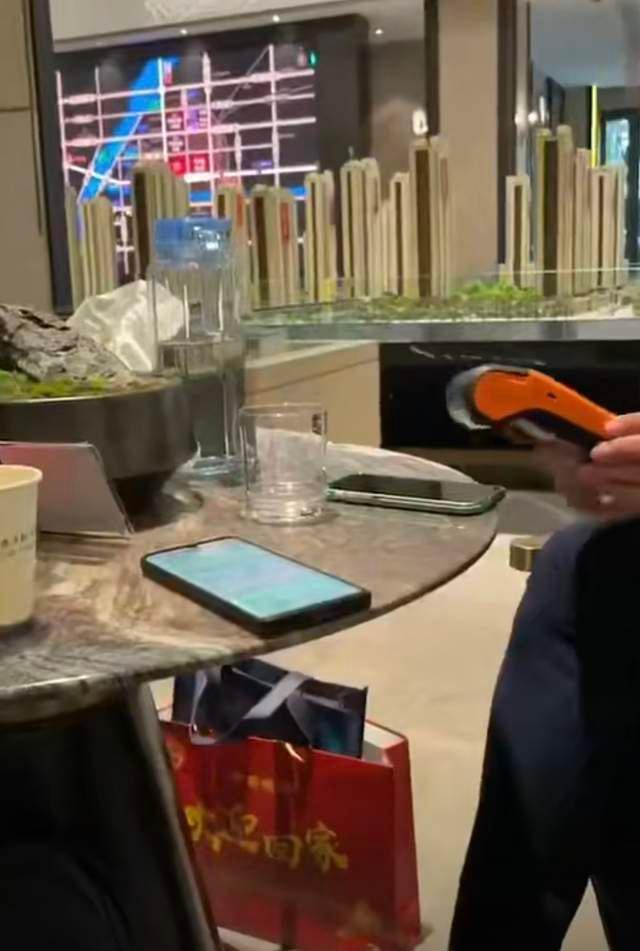 张颖颖非法套现案件怎么解决的,张颖颖刷信用卡事件