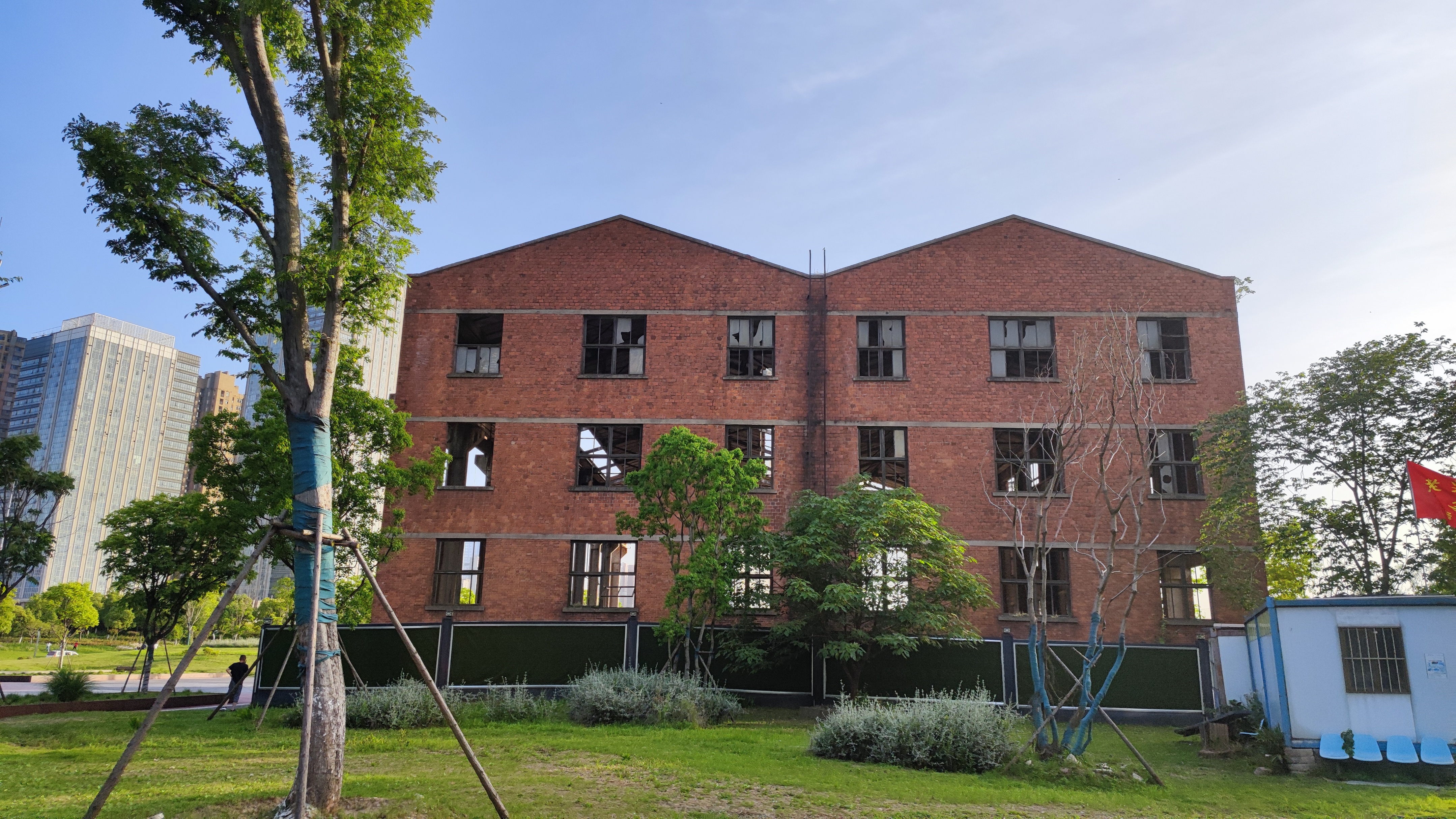 武汉青山江滩攻略,五一武汉青山江滩