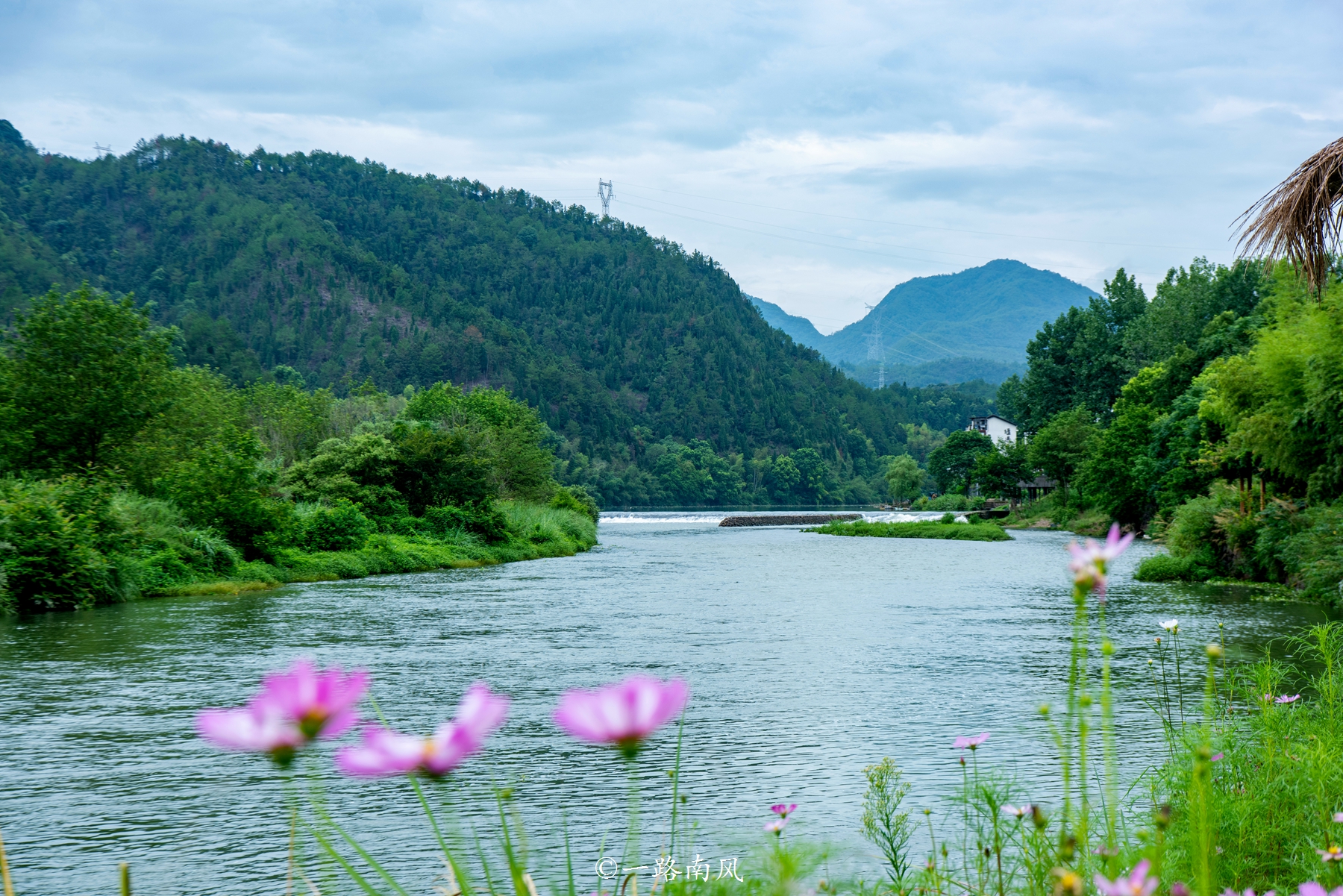 浙江丽水古堰画乡瓯江美景,丽水雨中的古堰画乡太美了