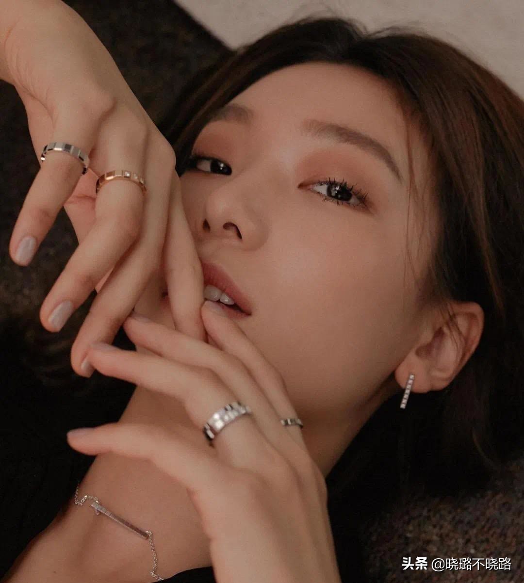 长相土气怎么改善蒜头鼻,鼻子塌是鼻骨缺失么