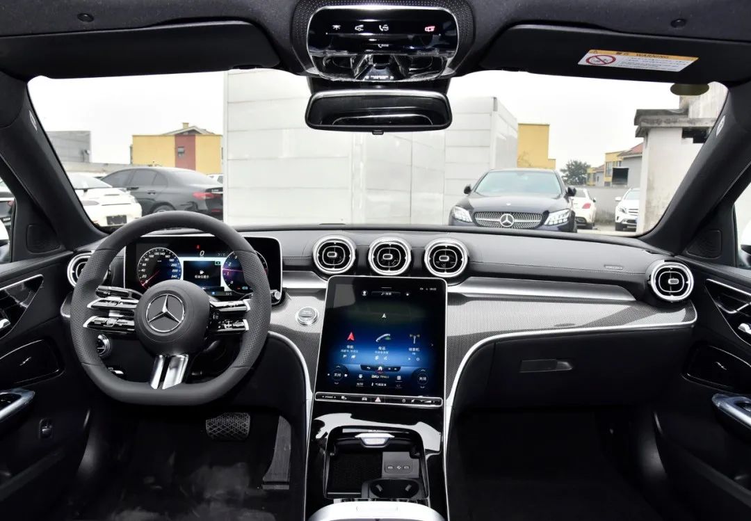 最受女性欢迎奔驰,奔驰c级260l和260l运动版区别