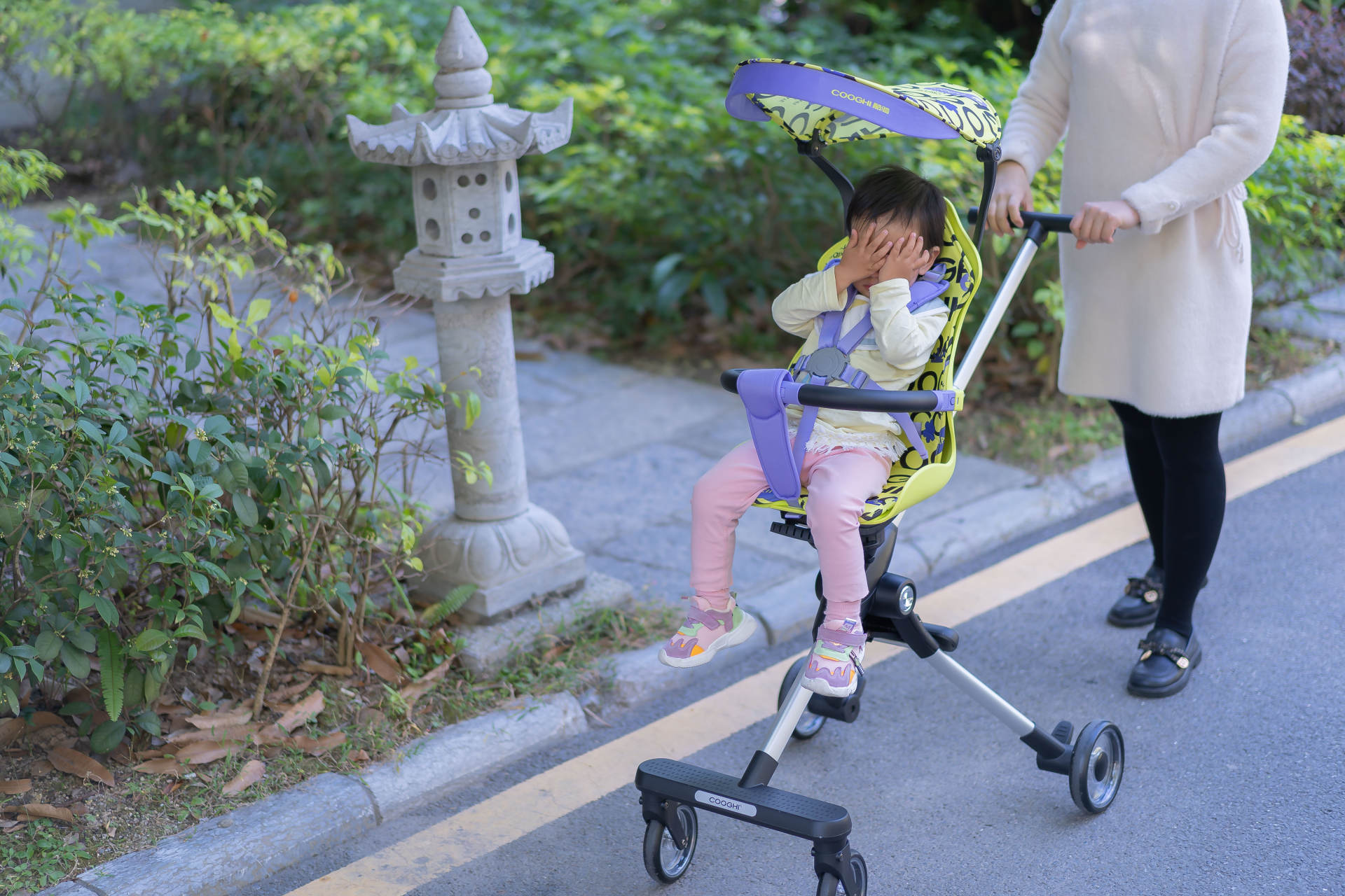 酷骑遛娃神器m1和m2的区别,cooghi酷骑遛娃神器