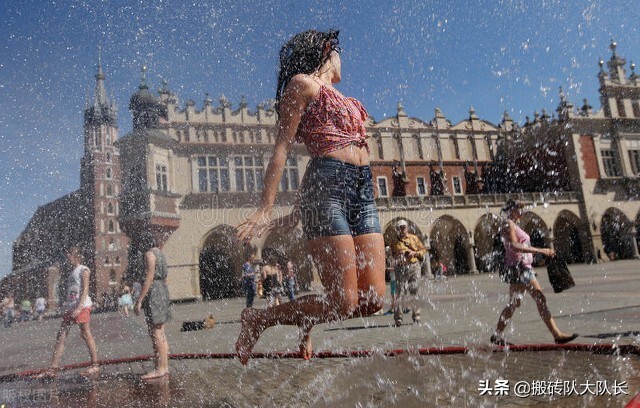 建筑行业是怎么回事,建筑行业内卷到什么程度了