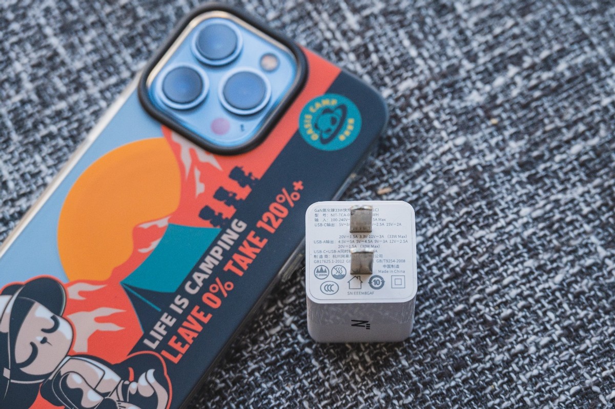 旅行中必带的三件东西,旅行必备10件神器降噪耳机