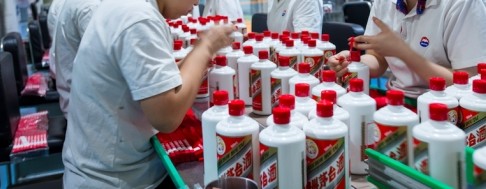 五一在即，大量韩国游客涌入我国，看似旅游，实则是来代购茅台？