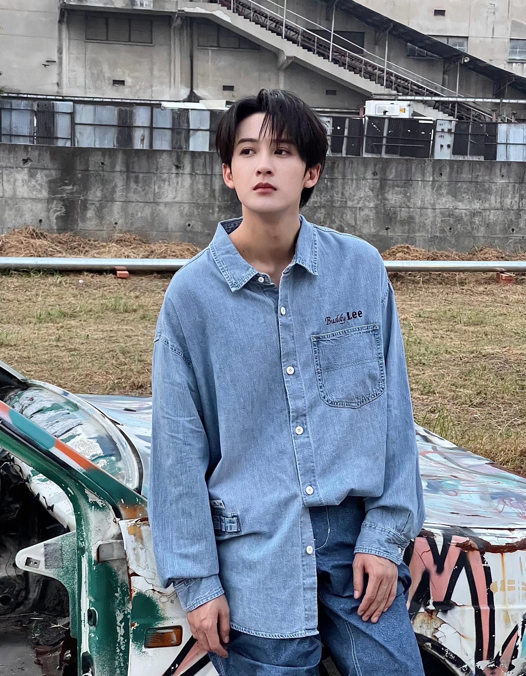 月度最in*服私**：翩翩男妲己胸残质子团，爆剧外的男*诱色**惑最致命！