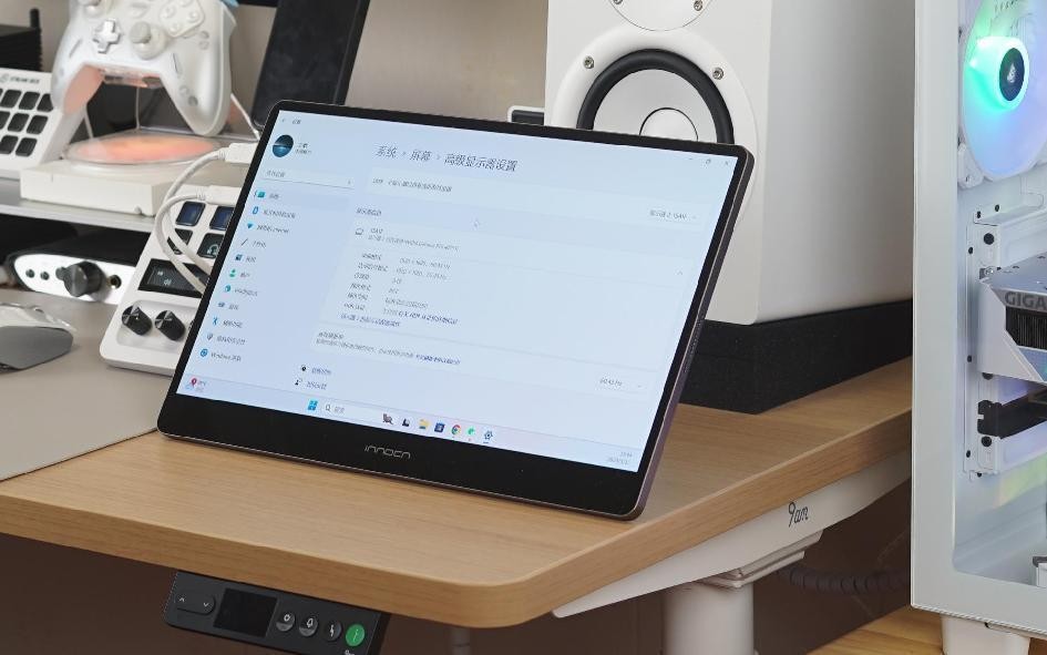 提升桌面颜值的桌搭好物,蓝色系风格桌搭