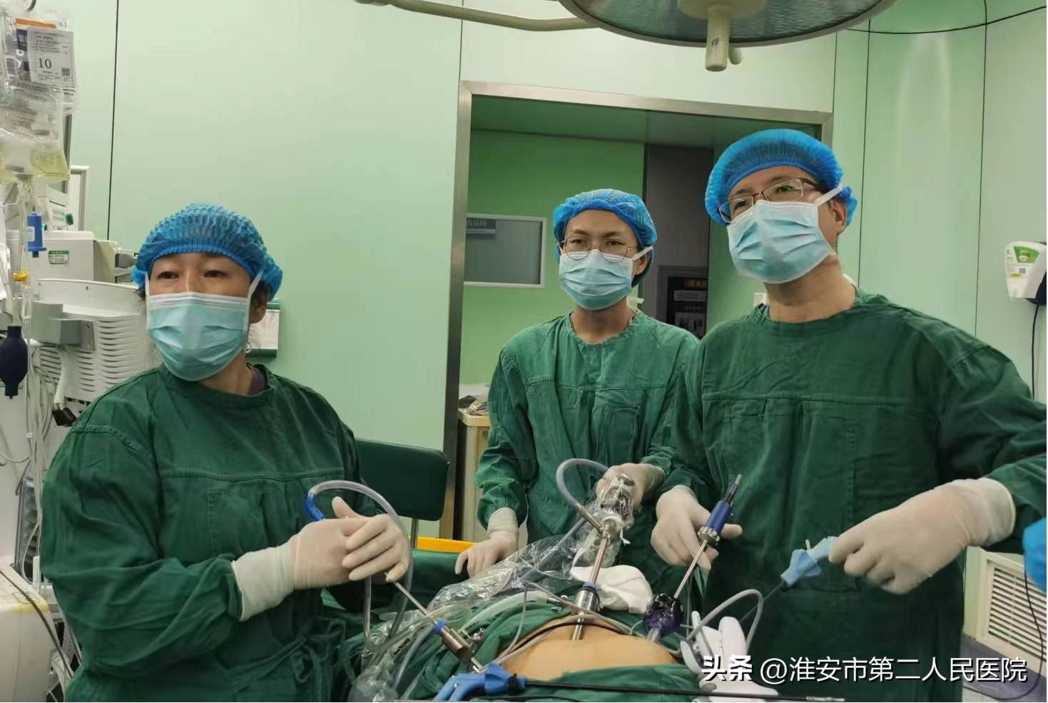 淮安市二院妇科开展微创新技术，让“跑偏”的子宫“归位”