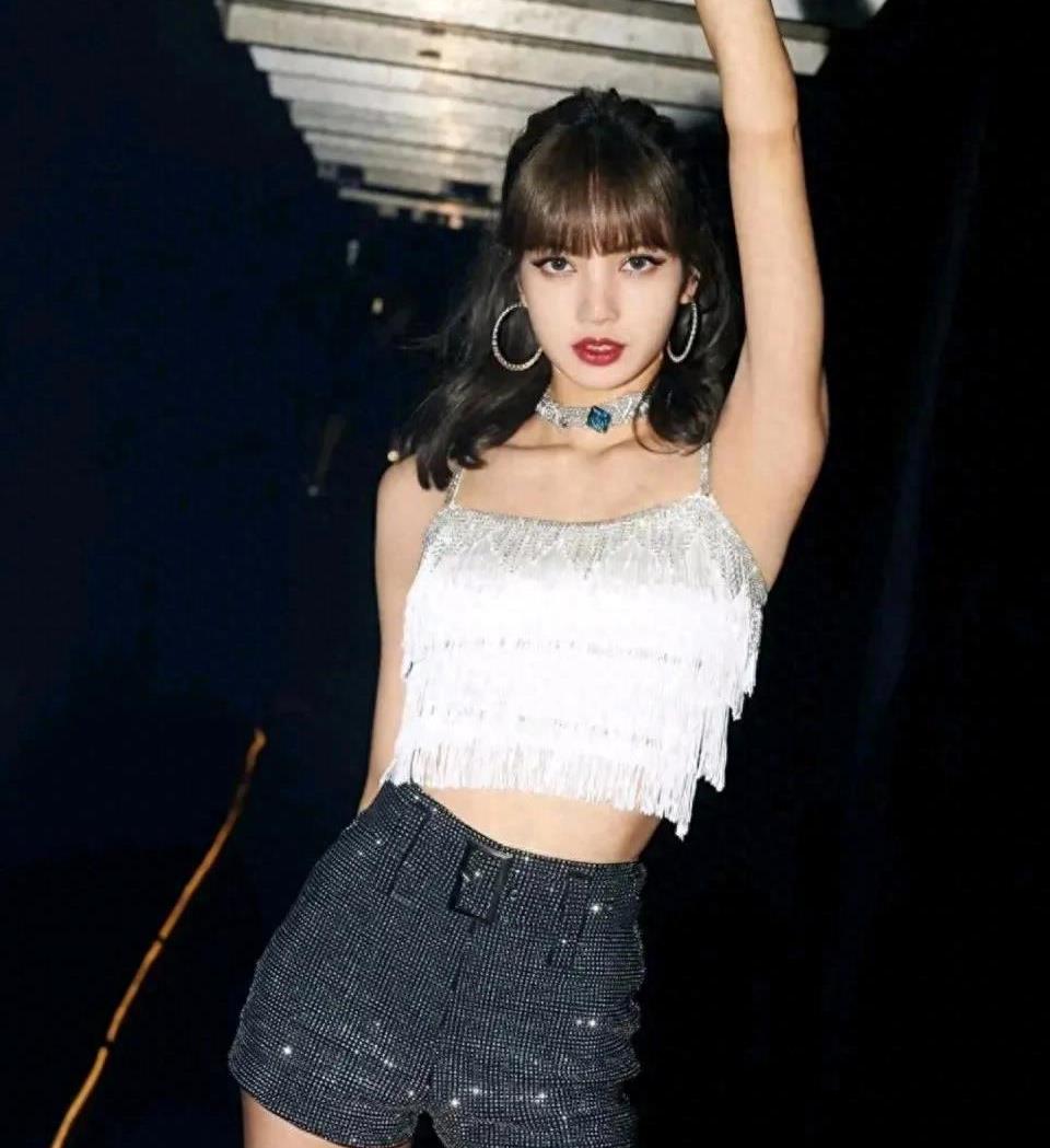 一场疯马秀，把韩国女明星遭遇的“性暴露”，彻底揭开