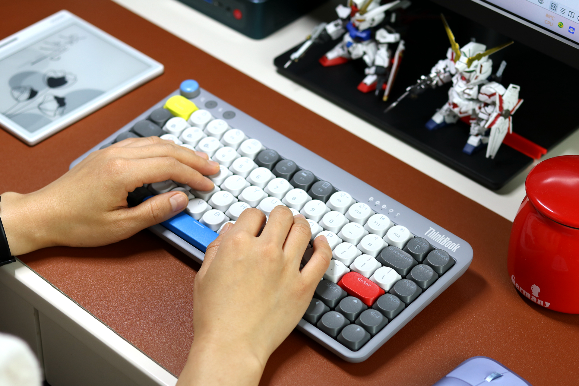 thinkbook机械键盘kbpro,thinkbook14超薄智能键盘如何使用