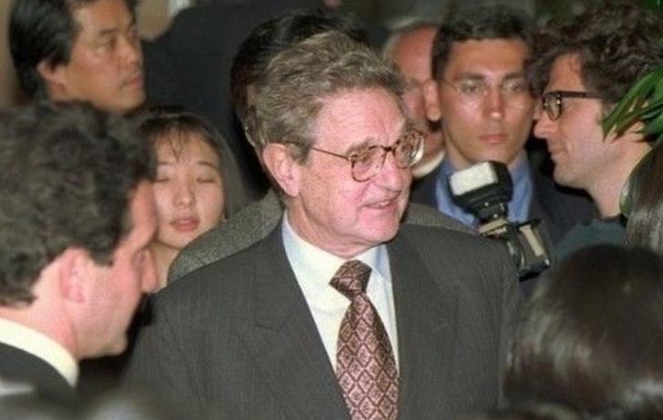 1997年索罗斯做空,1998年索罗斯做空香港股市