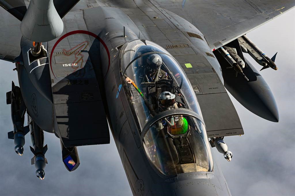 9千万美元的歼16对8千万美元的F-15EX，中美多用途战斗机性能对比