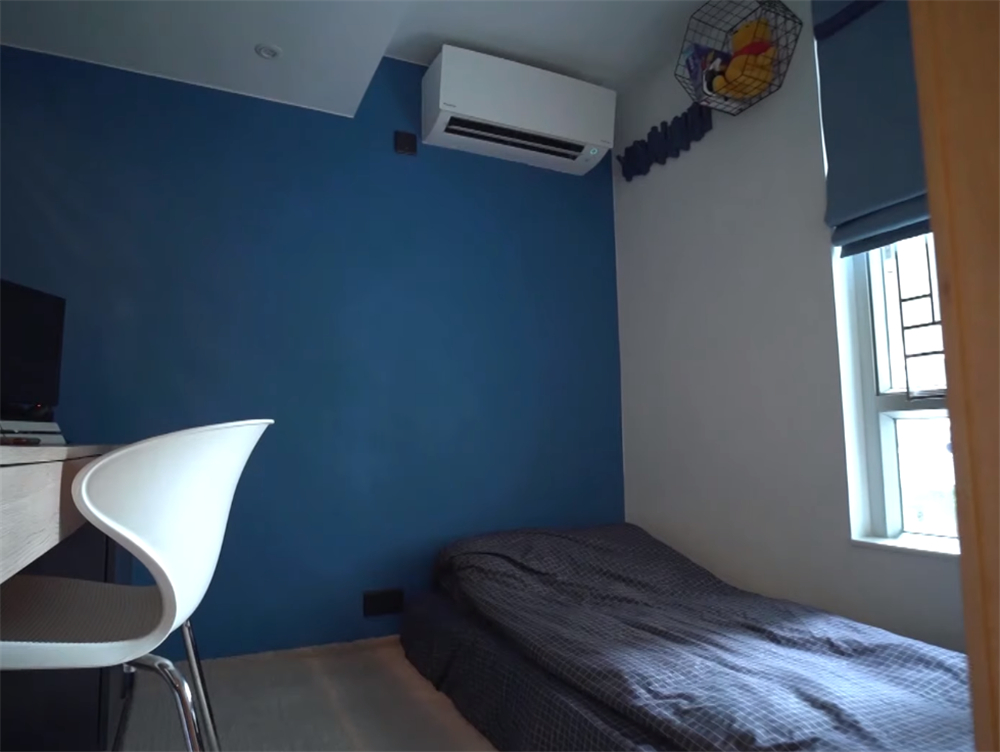 香港一家三口小户型,香港一家人蜗居小户型