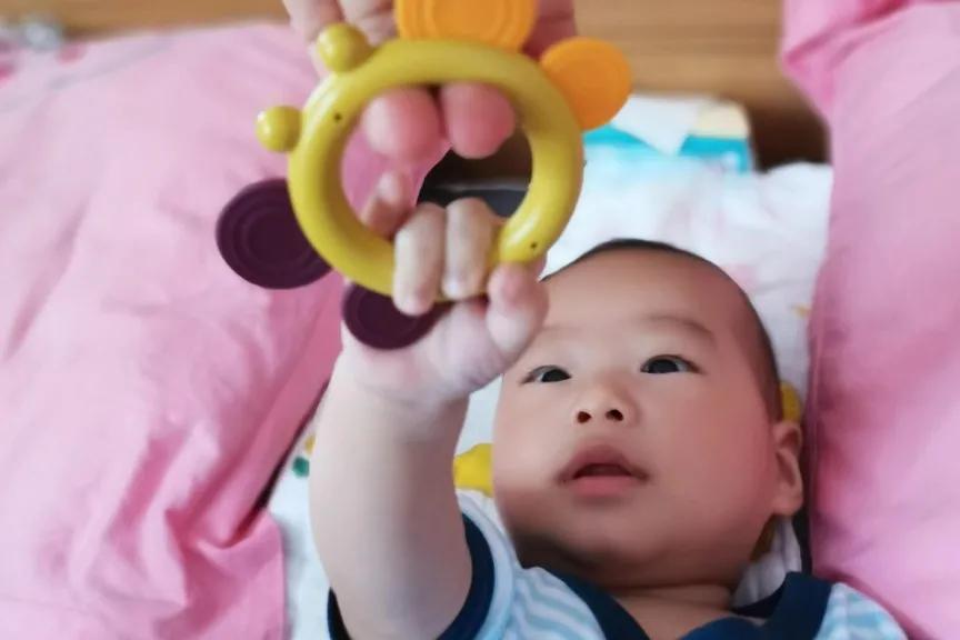 0-12月宝宝各月龄护理技巧,怎么照顾3-6岁女宝宝