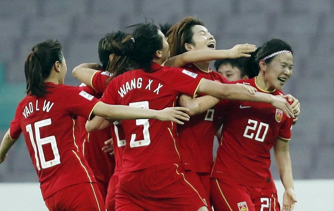 黄健翔建议足协给女足发奖金,足协黄健翔最新消息