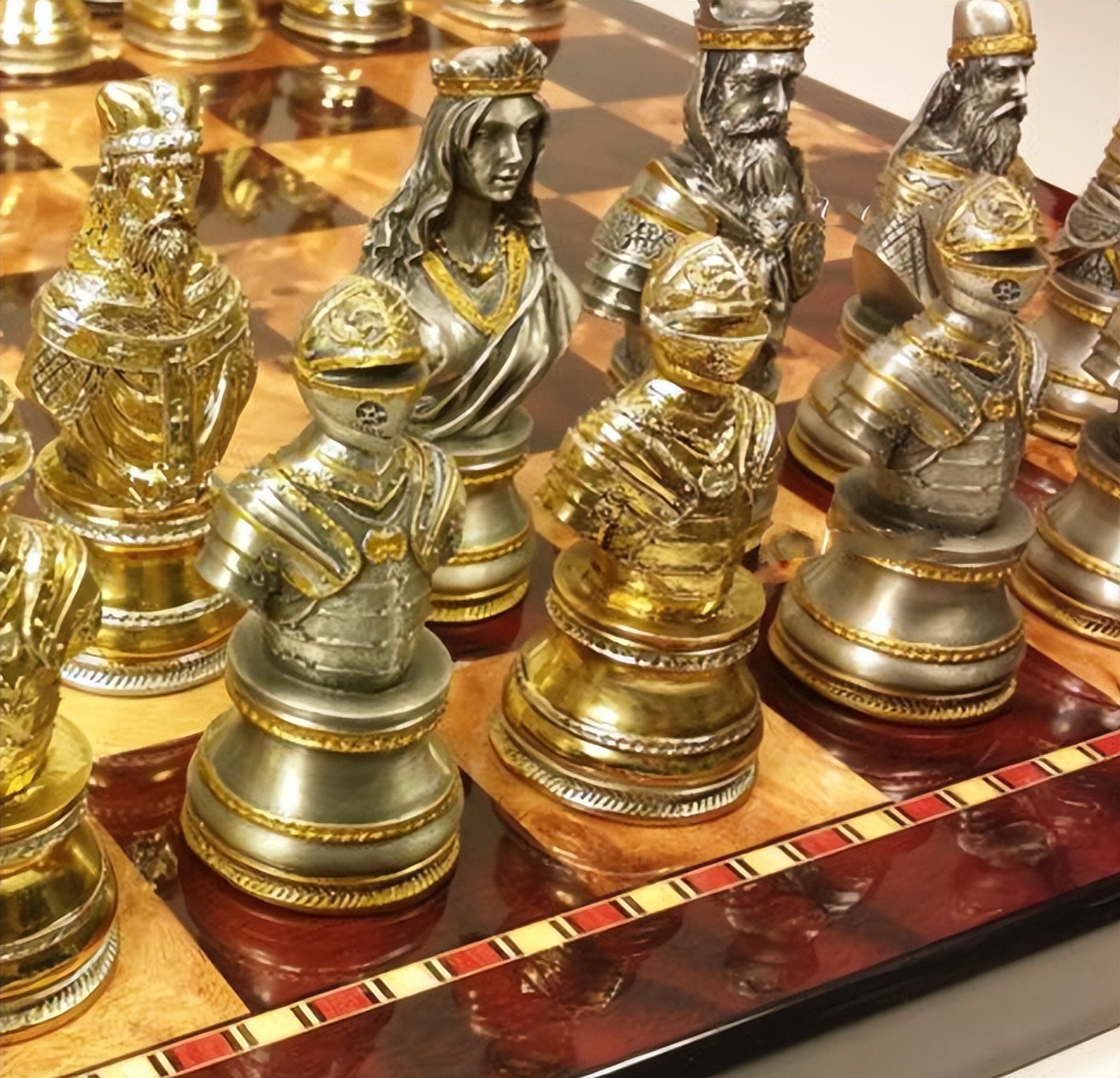 欧洲中世纪工艺美术金属工艺,文艺复兴时期欧洲工艺美术的特点