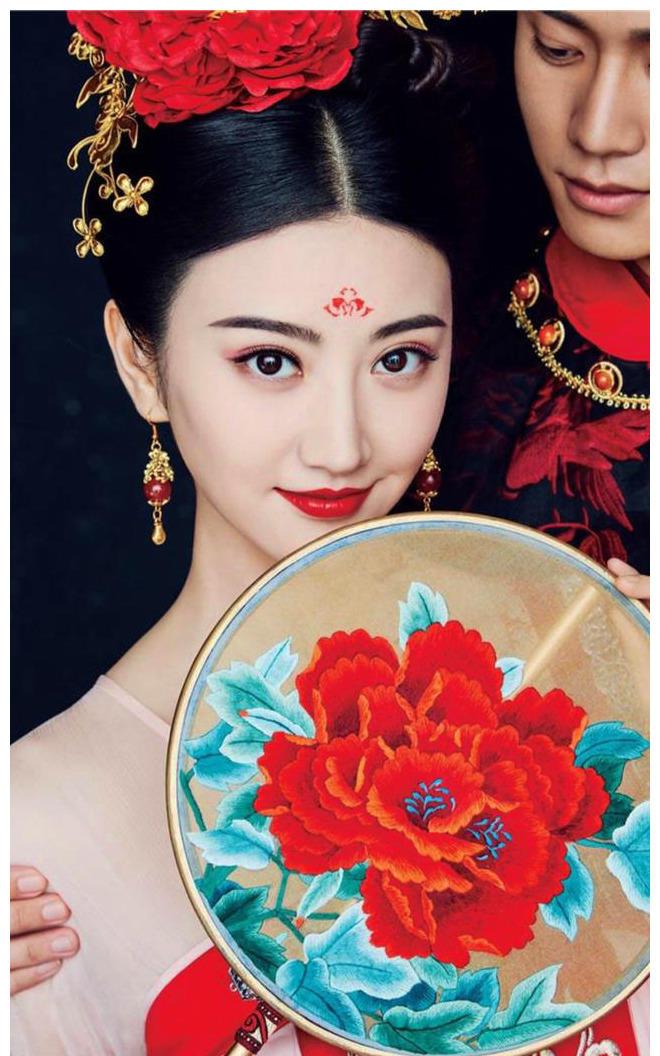 10首春节诗词领略传统中国年,关于新年弘扬传统文化的经典诗词