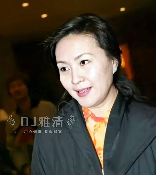 刘晓庆年轻最美照片,八十年代家喻户晓的大美女刘晓庆