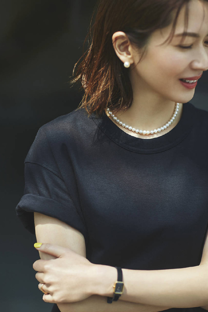 日常穿搭必备绝美黑珍珠项链,复古港风穿搭珍珠项链