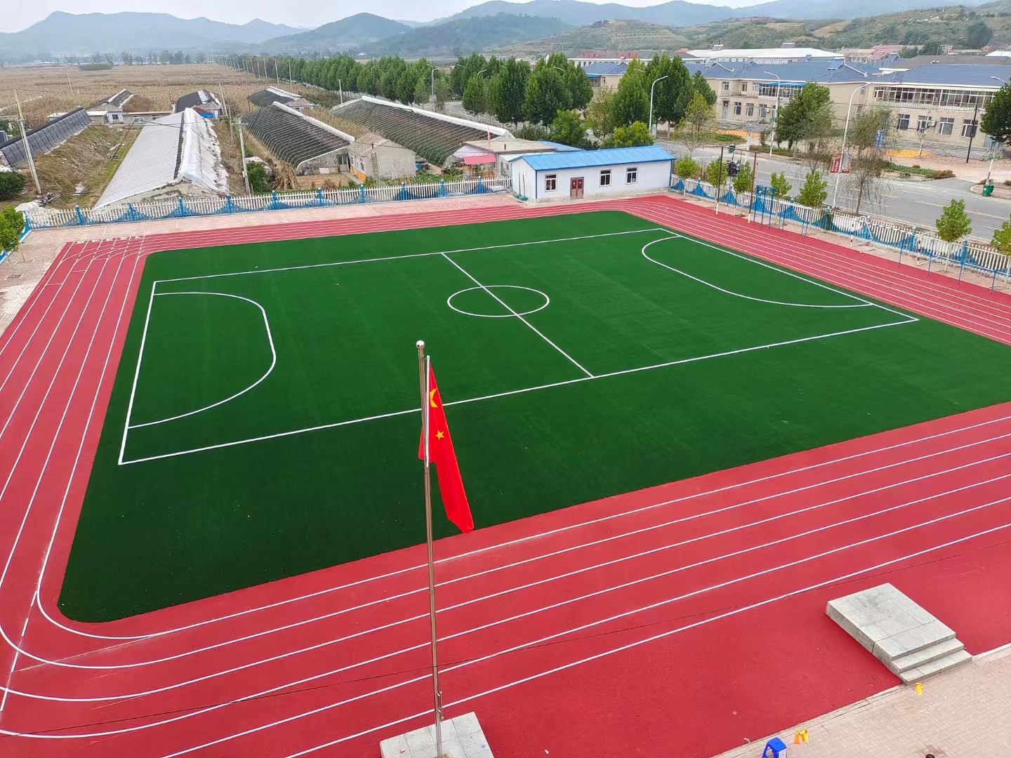 大连市普兰店希望小学,大连市普兰店区中心小学