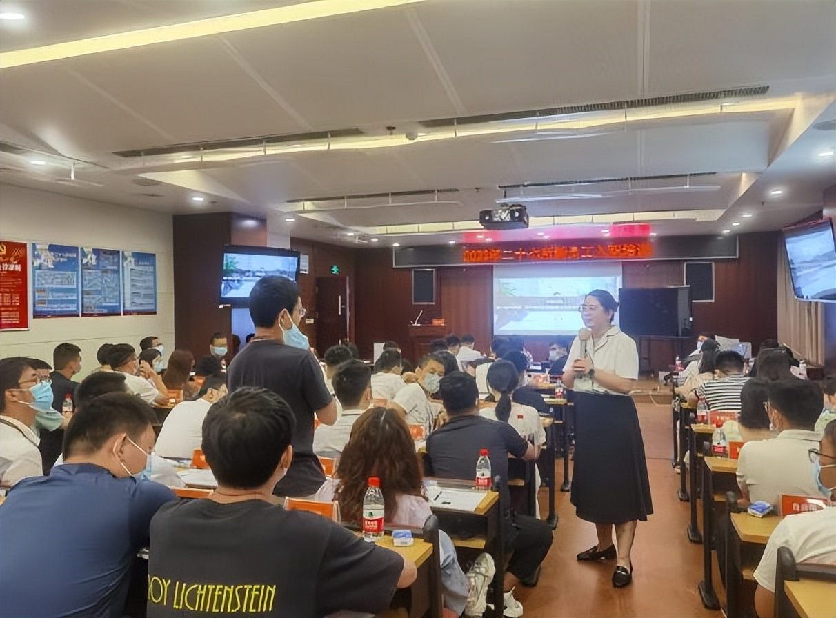 曾贝贝老师职业发展教练