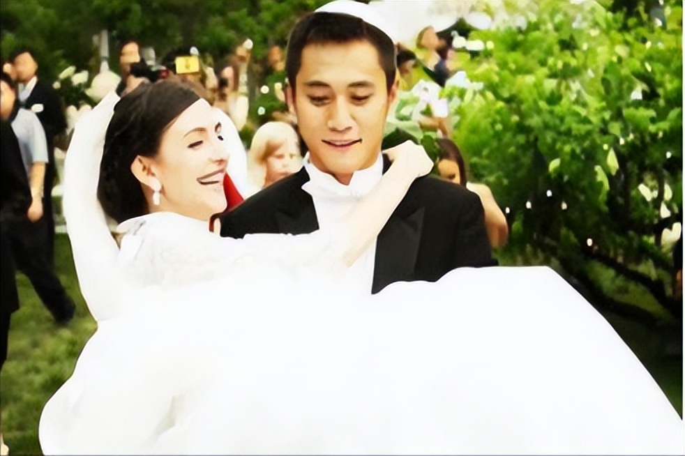 谢娜是白月光，安娜却是救赎，终于明白最终刘烨为何会选择安娜