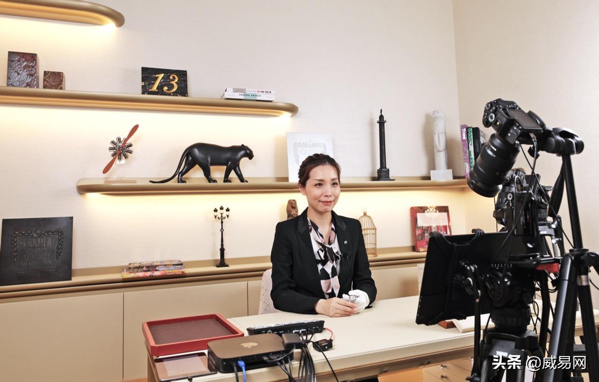 1对1专属直播间来了,Cartier、Burberry在天猫上线真人视频顾问