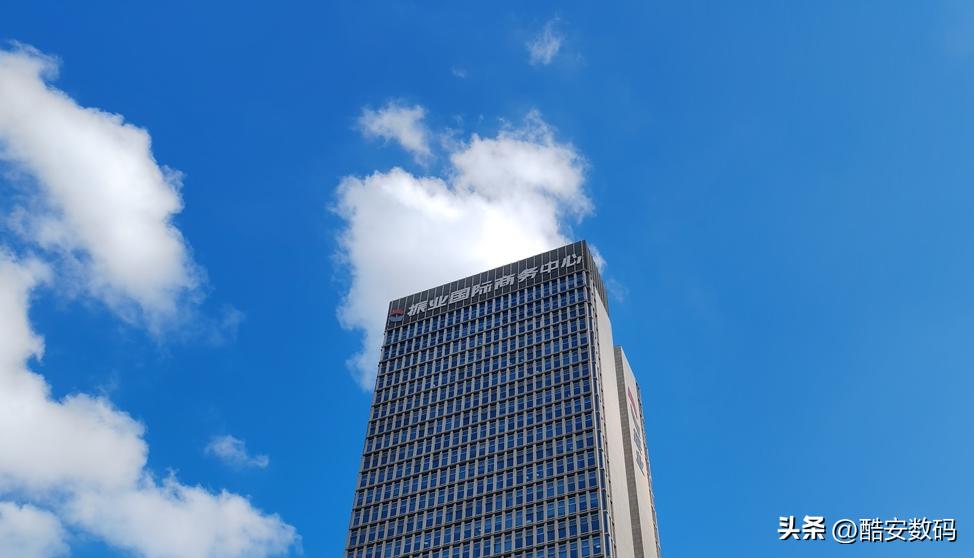 荣耀90购机最强攻略，酷安用户专享【荣耀商城优惠券】～