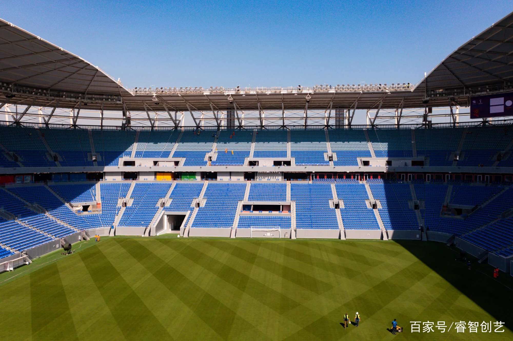 用纸箱做世界杯的球网和球,世界杯球场货柜