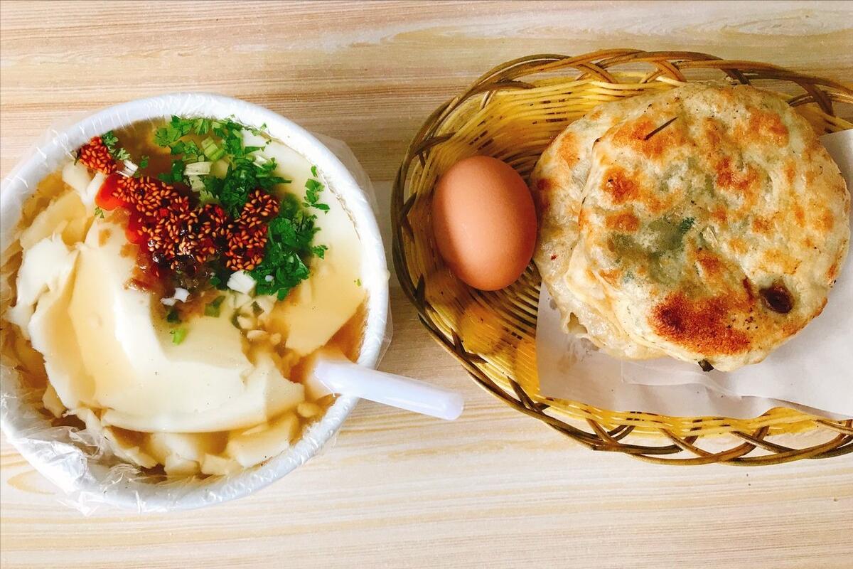 正宗的良心小吃,这些专坑外地人的小吃你吃过几种