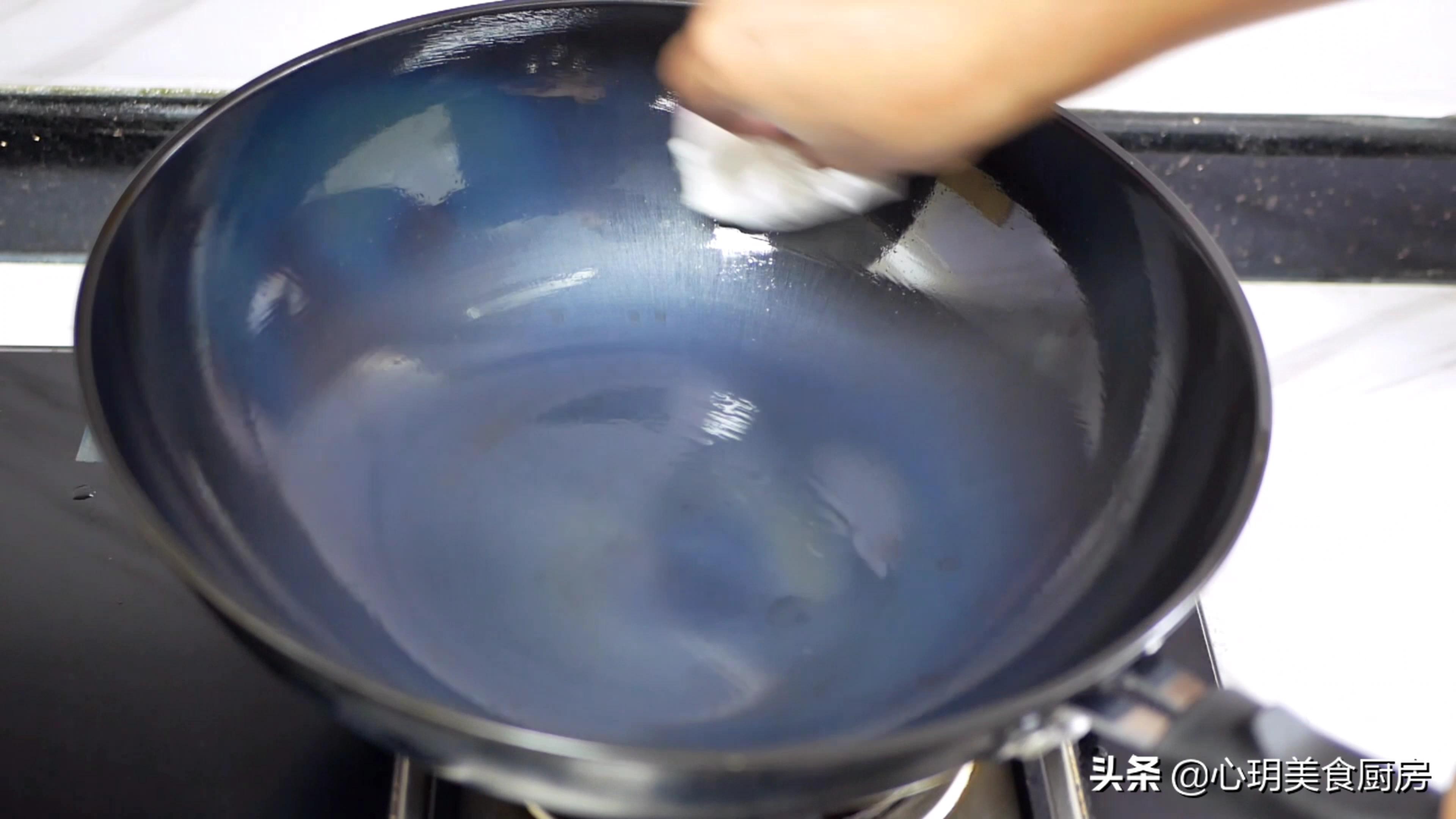 中国传承五千年的文化铁锅,真正好用的铁锅是不用自己开锅的