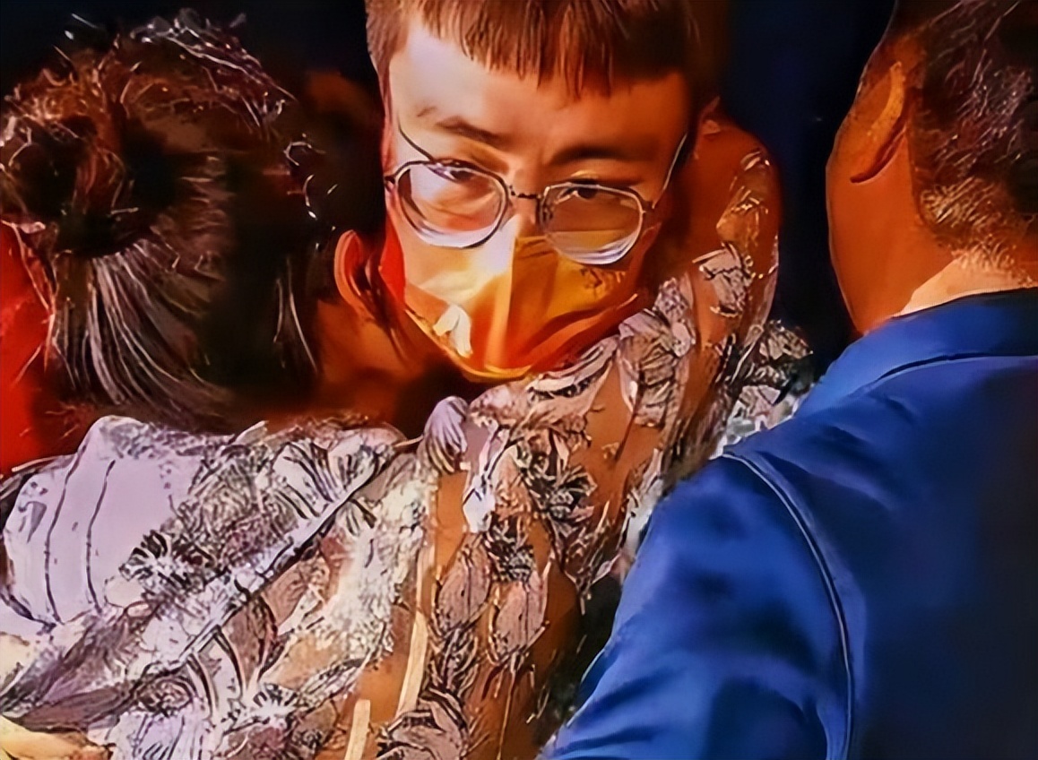 男孩被拐27年后从广东回海南认亲,男孩被拐20年后认亲成功