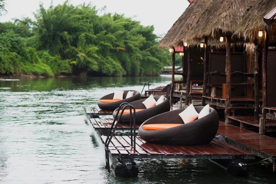 离曼谷市区最近的酒店,曼谷具有原始气息的五家酒店