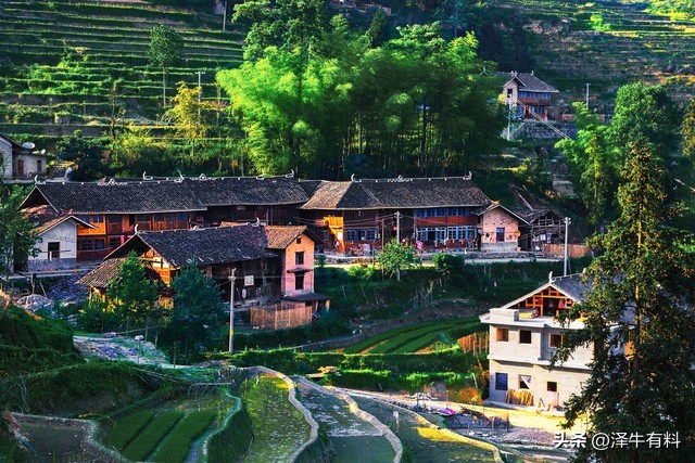 白手起家靠女人,白手起家的女人真不容易