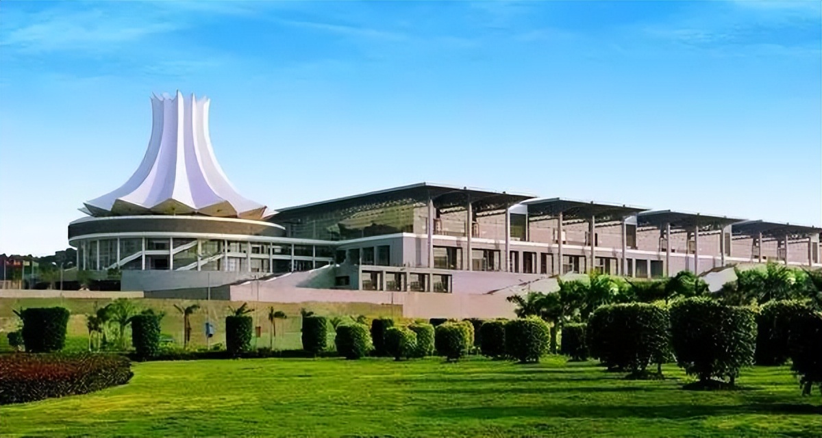 【我们这十年】中建八局匠心铸造大国外交主场馆，“建”证中国力量