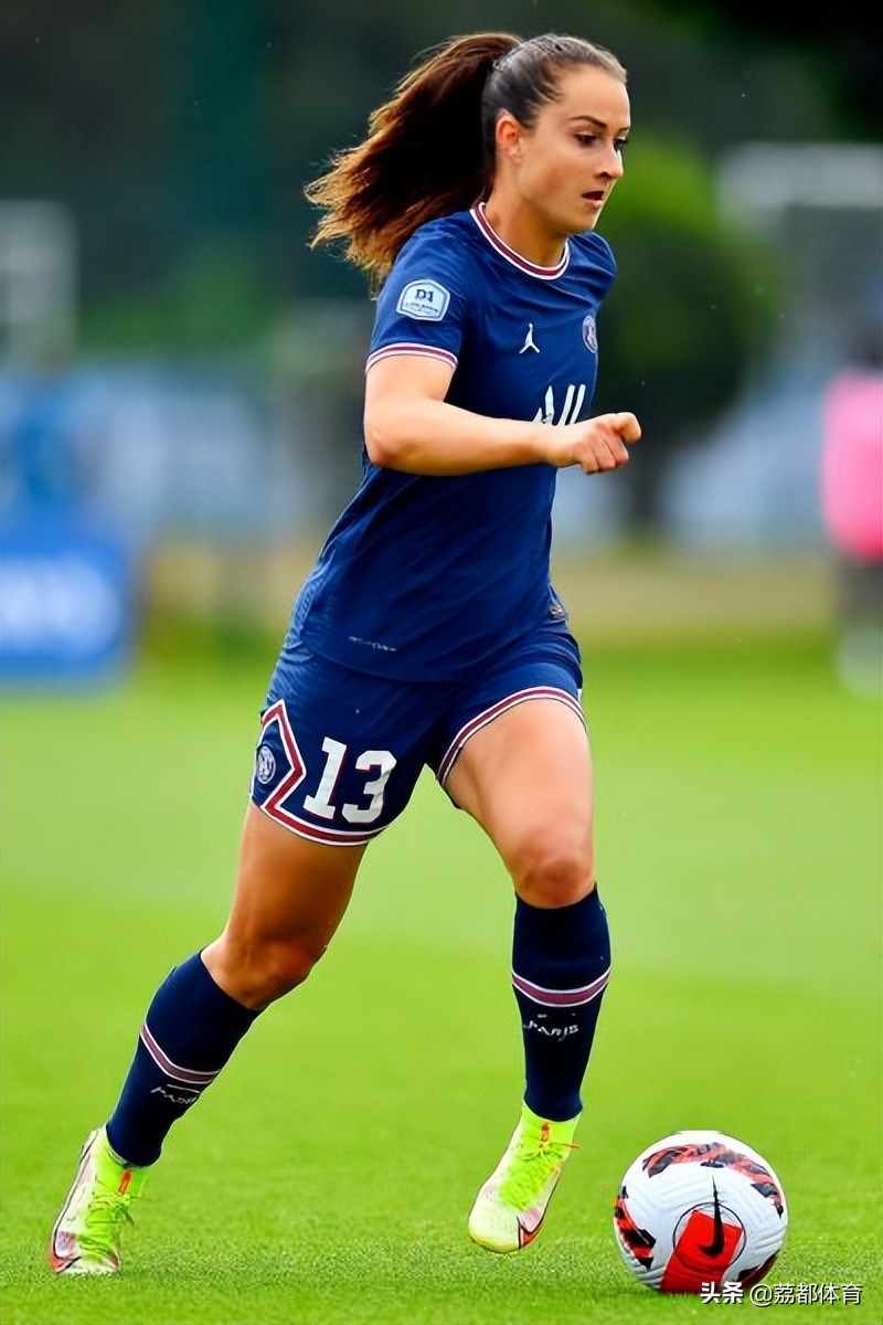 最美足球女运动员,世界十大美女足球运动员