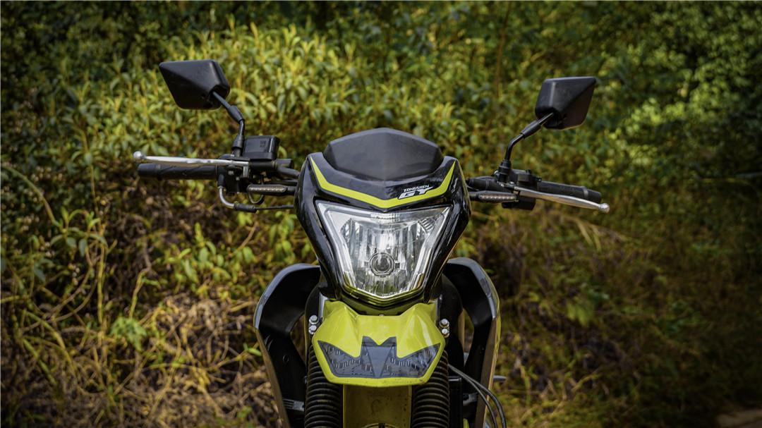 能上路的250cc摩托跑车,能跑250迈左右的摩托车