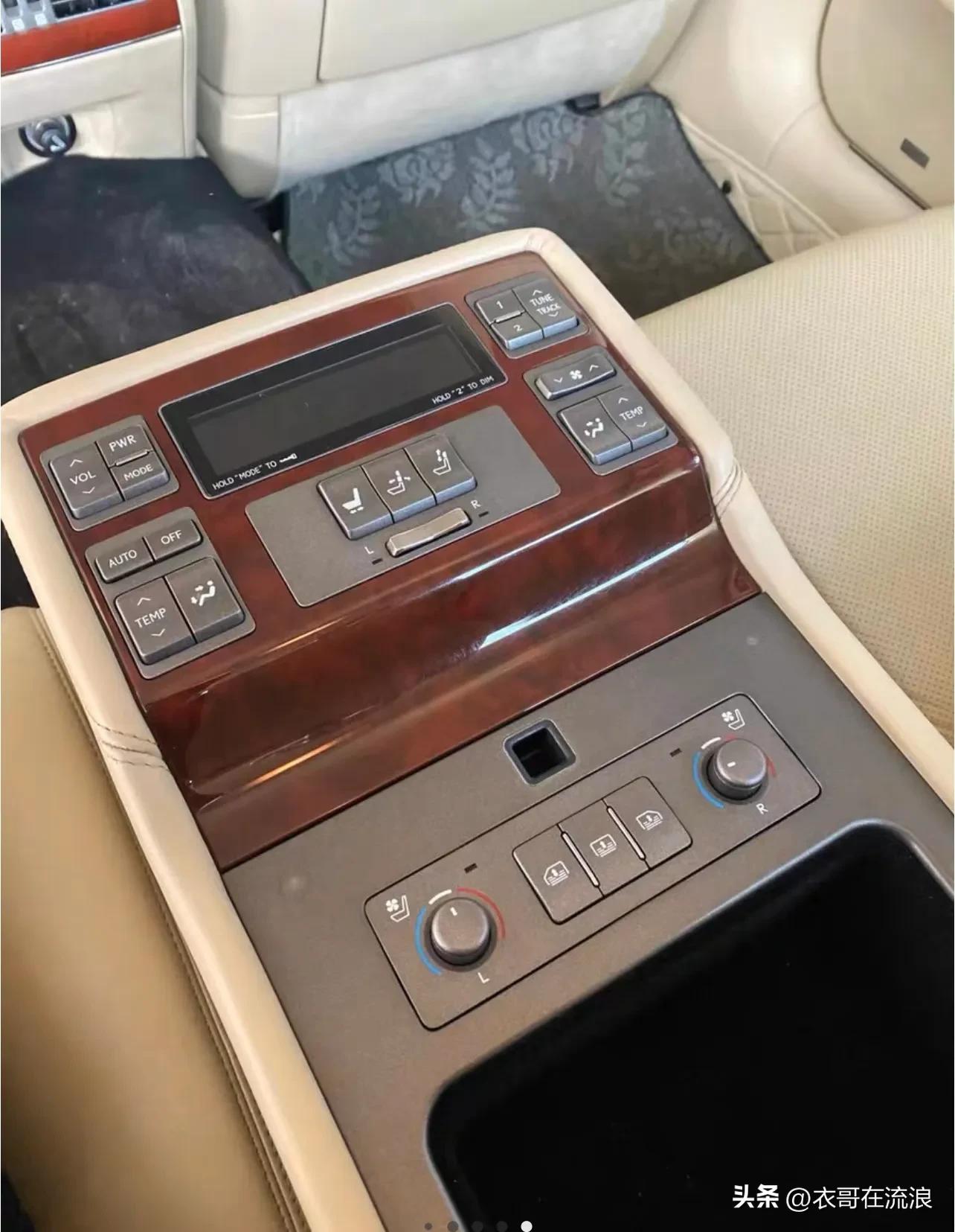 曾经的辉煌，让我们遥不可及，雷克萨斯lS460，回顾经典。