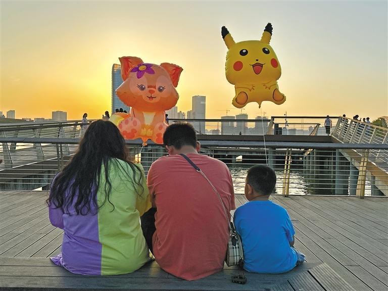 来吧，这里是西安“后海”