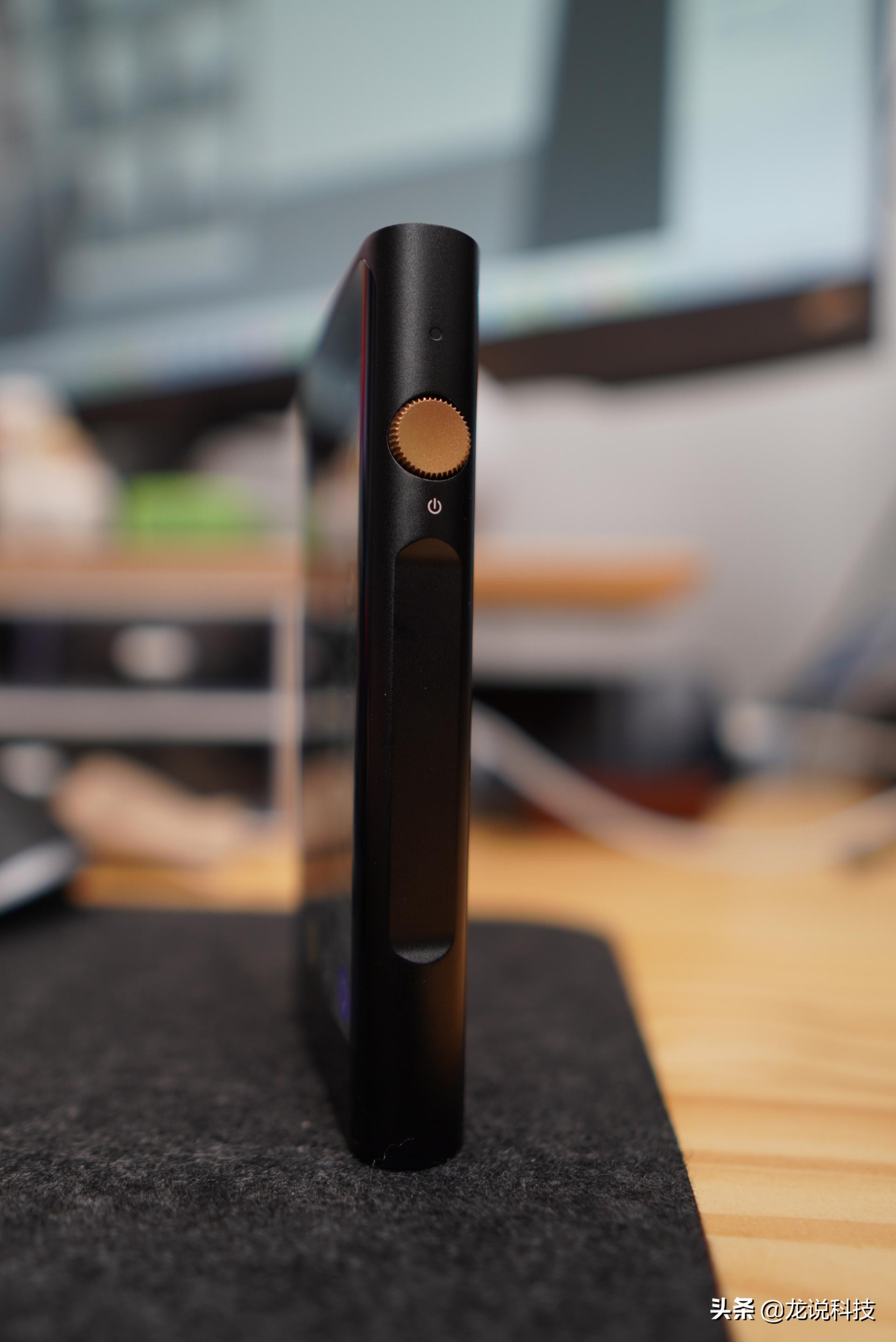 山灵m6无损音乐播放器拆机,山灵m6播放器评测