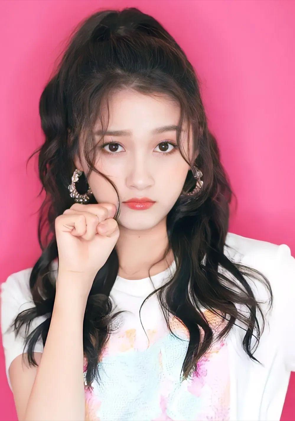 娱乐圈的那些学霸明星高考成绩,高考成绩被爆的8个明星