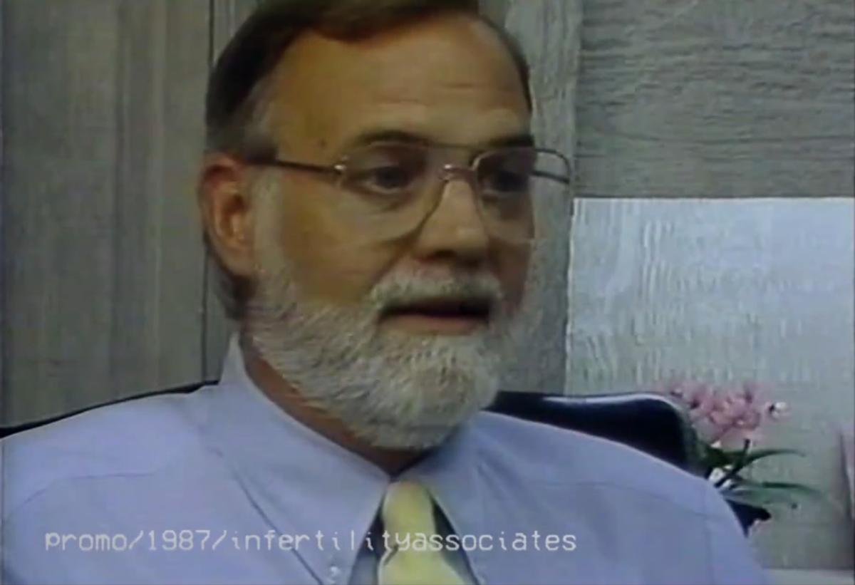 80年代，美国恶魔医生偷换精液，七年间让94名女性不知不觉怀孕