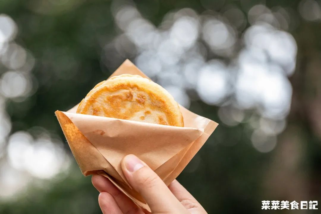 30年过去了，看到它还是挪不动脚！一口香酥好满足