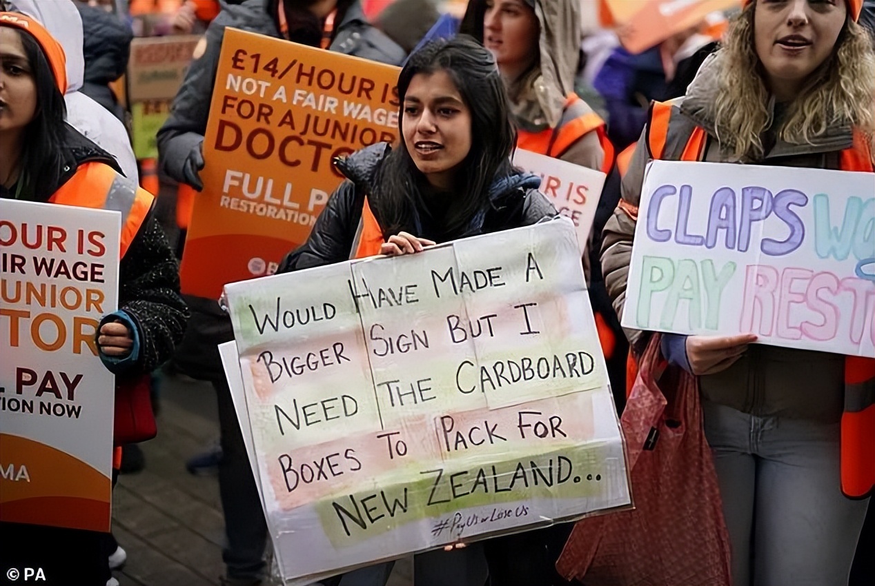 一个月工作10天，年薪13万镑，澳大利亚医院如今狂挖英国医生