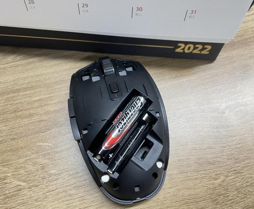 雷蛇蝰蛇v2x无线鼠标游戏测试,新雷蛇蝰蛇标准版鼠标测评