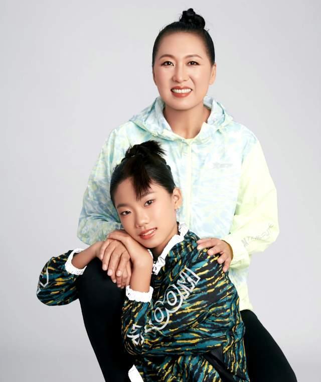 神奇！13岁女儿创高中纪录，北京私立学校豪华校园