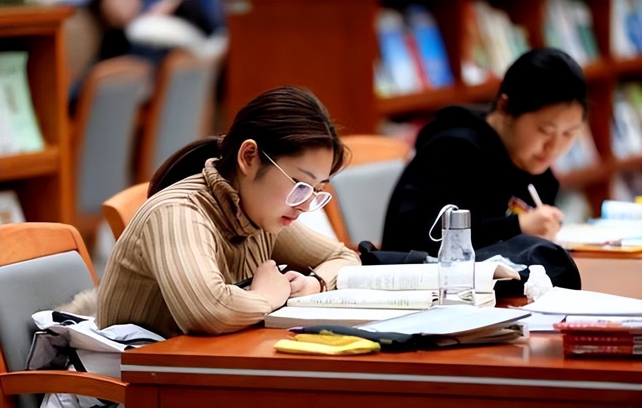 学硕和专硕差别到底有多大,学硕与专硕的区别不知道的来看看