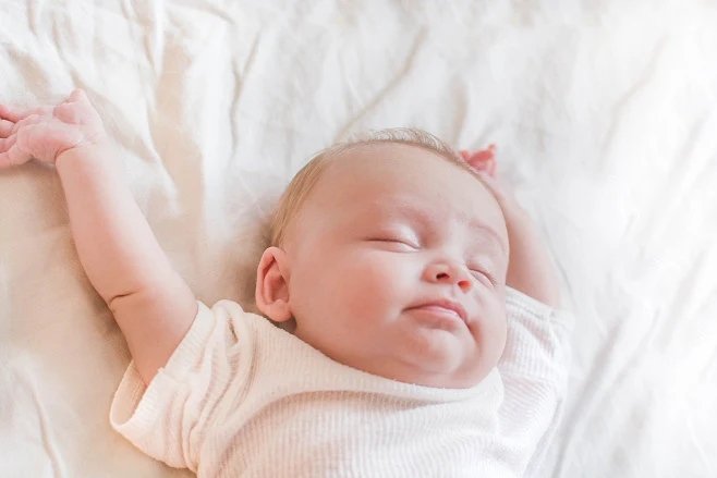 7种情况下请宝妈坚持母乳喂养,母乳喂养坐姿喂奶的五个建议