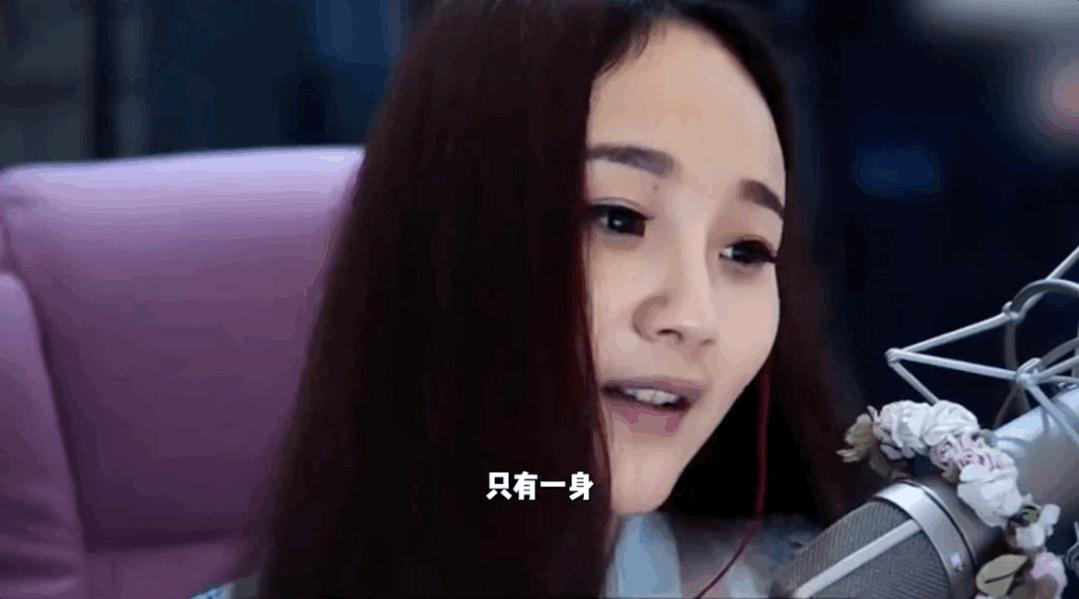 沈曼早期客厅直播视频,沈曼在抖音直播的回放