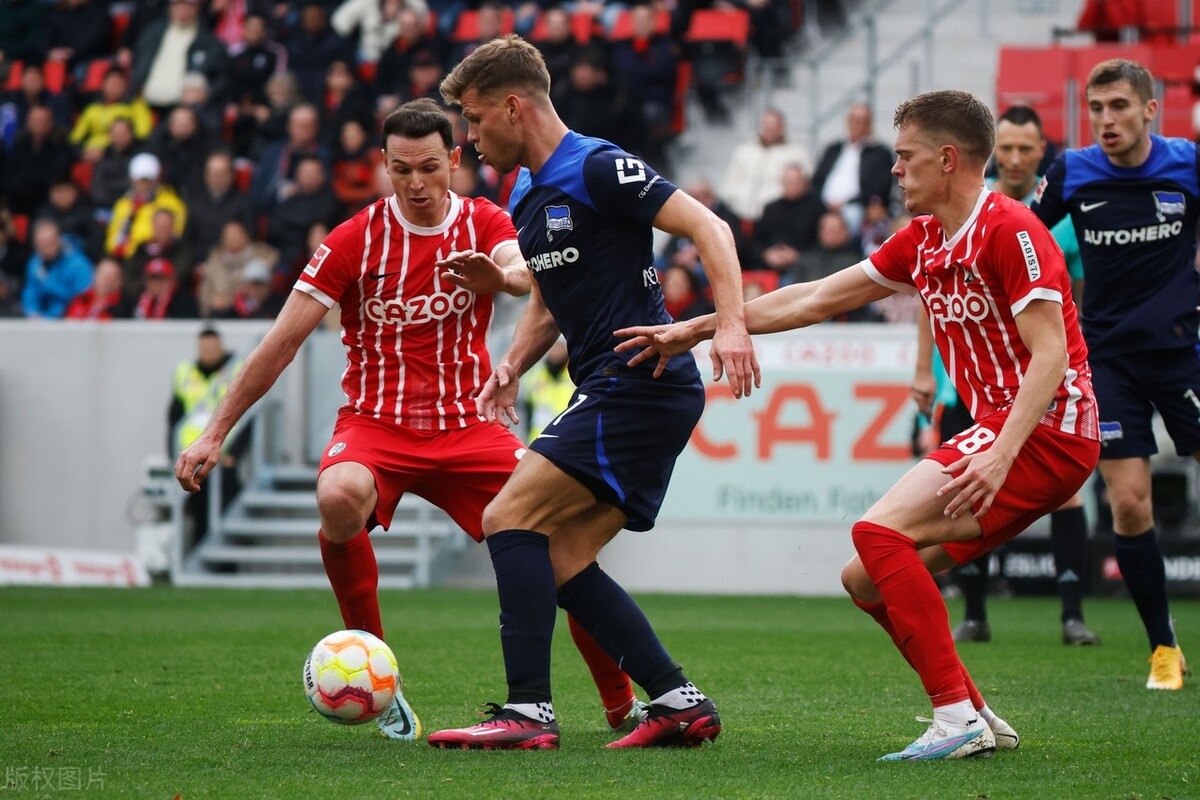 足球今日推荐英超曼联vs埃弗顿,曼联3-1埃弗顿足总杯